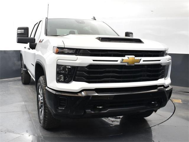 new 2025 Chevrolet Silverado 2500 car, priced at $55,000