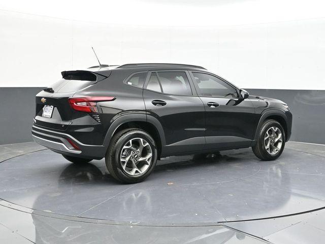 new 2025 Chevrolet Trax car, priced at $25,195