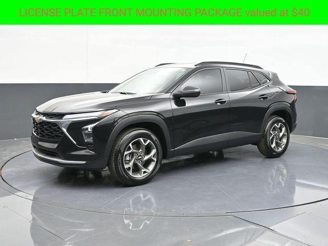 new 2025 Chevrolet Trax car, priced at $25,195