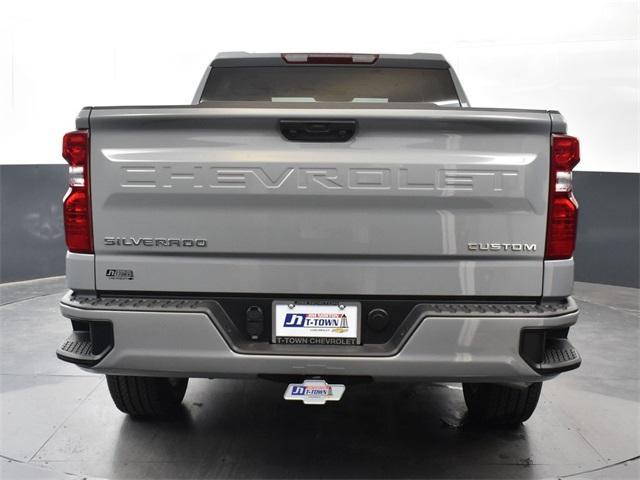 new 2025 Chevrolet Silverado 1500 car, priced at $40,400