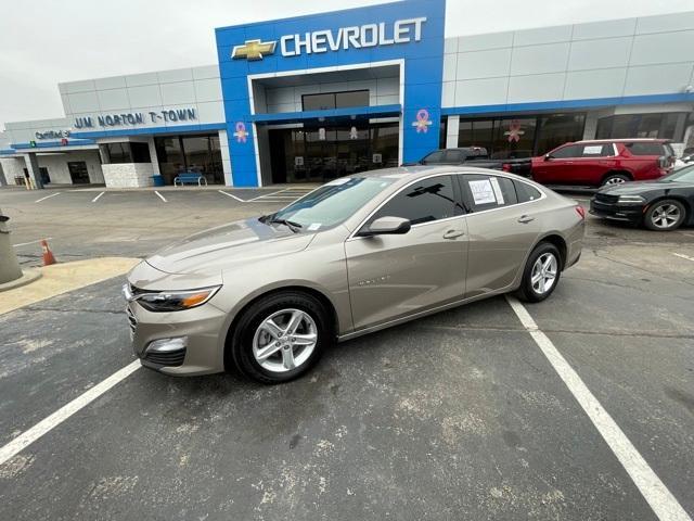 new 2025 Chevrolet Malibu car, priced at $25,495