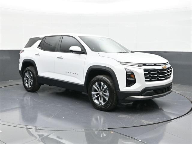 new 2026 Chevrolet Equinox car, priced at $30,495