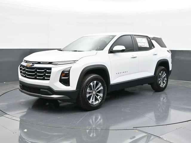 new 2026 Chevrolet Equinox car, priced at $30,495