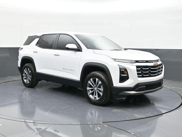 new 2026 Chevrolet Equinox car, priced at $28,440