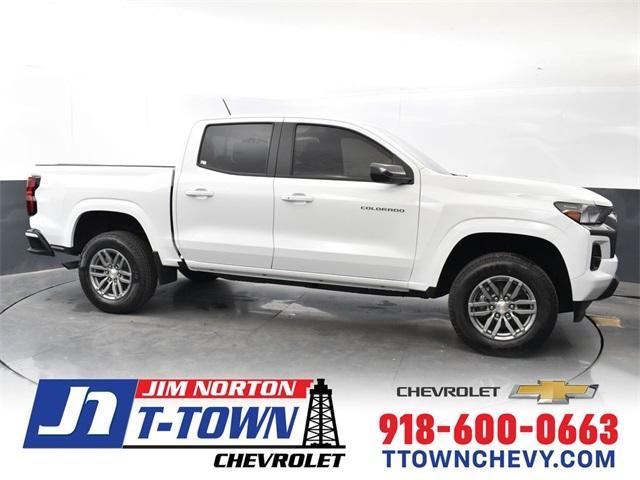 new 2024 Chevrolet Colorado car, priced at $36,700