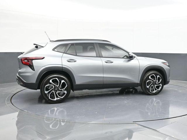 new 2025 Chevrolet Trax car, priced at $25,154