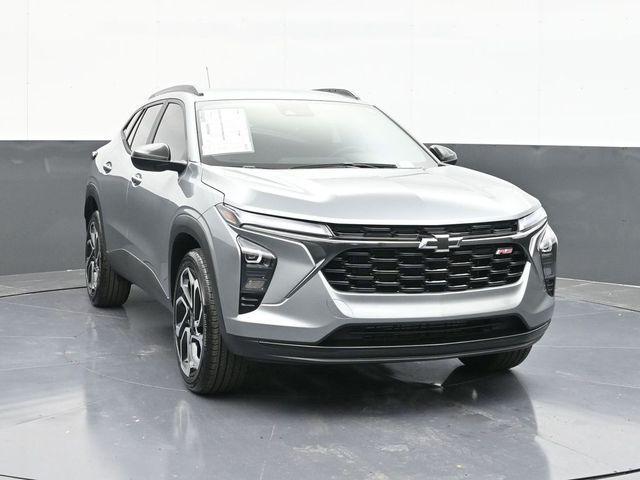 new 2025 Chevrolet Trax car, priced at $25,154