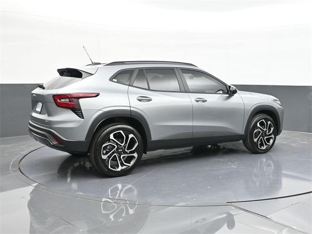 new 2025 Chevrolet Trax car, priced at $27,254