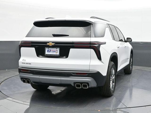 new 2026 Chevrolet Traverse car, priced at $43,271