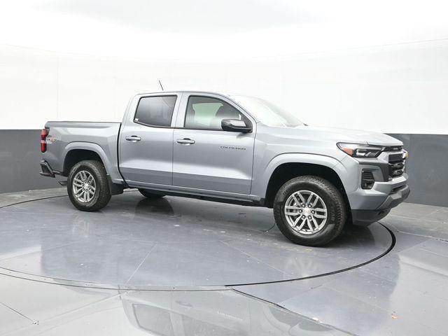 new 2025 Chevrolet Colorado car, priced at $41,995