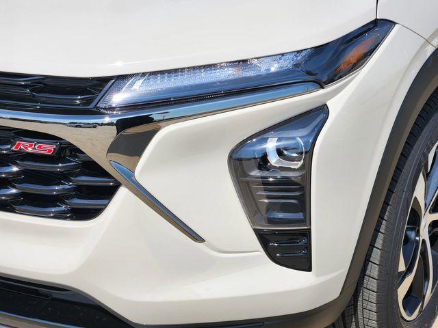new 2026 Chevrolet Trax car, priced at $25,950