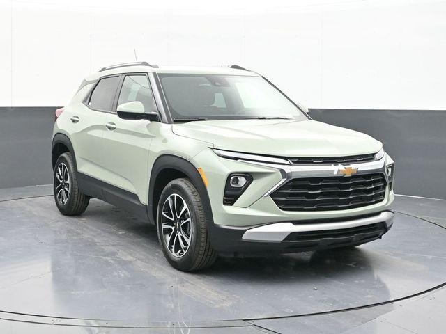 new 2026 Chevrolet TrailBlazer car, priced at $26,617