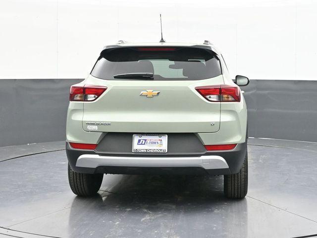 new 2026 Chevrolet TrailBlazer car, priced at $26,617