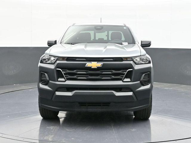 new 2025 Chevrolet Colorado car, priced at $30,995