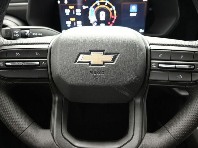new 2025 Chevrolet Colorado car, priced at $30,995