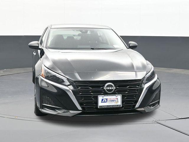 used 2024 Nissan Altima car, priced at $20,981