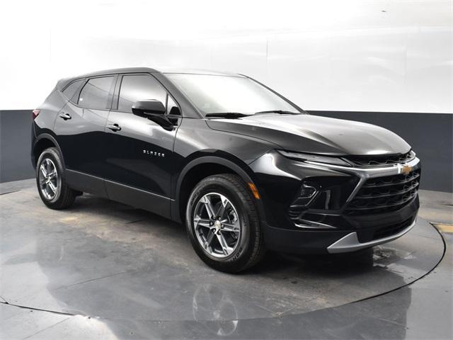 new 2025 Chevrolet Blazer car, priced at $36,700