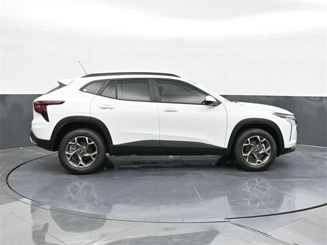new 2025 Chevrolet Trax car, priced at $25,880