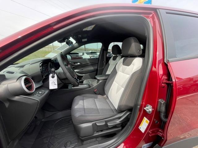 new 2025 Chevrolet Trax car, priced at $24,540