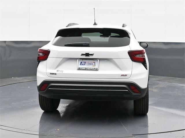 new 2025 Chevrolet Trax car, priced at $27,835