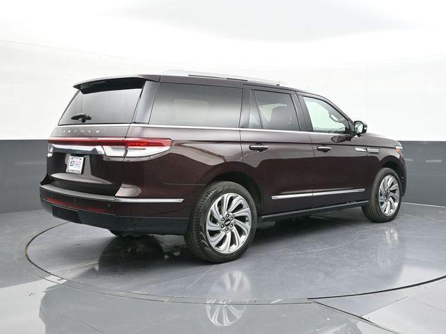 used 2024 Lincoln Navigator car, priced at $72,581