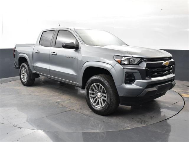 new 2024 Chevrolet Colorado car, priced at $37,500