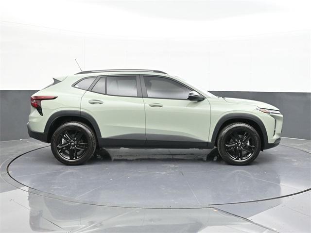 new 2025 Chevrolet Trax car, priced at $27,150