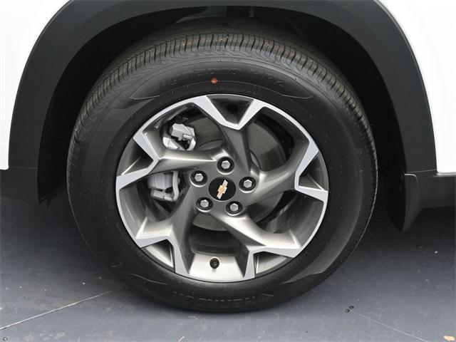 new 2025 Chevrolet Trax car, priced at $24,080