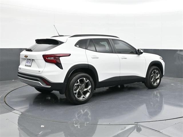 new 2025 Chevrolet Trax car, priced at $24,080