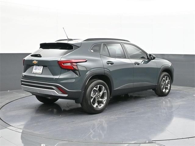 new 2025 Chevrolet Trax car, priced at $24,080