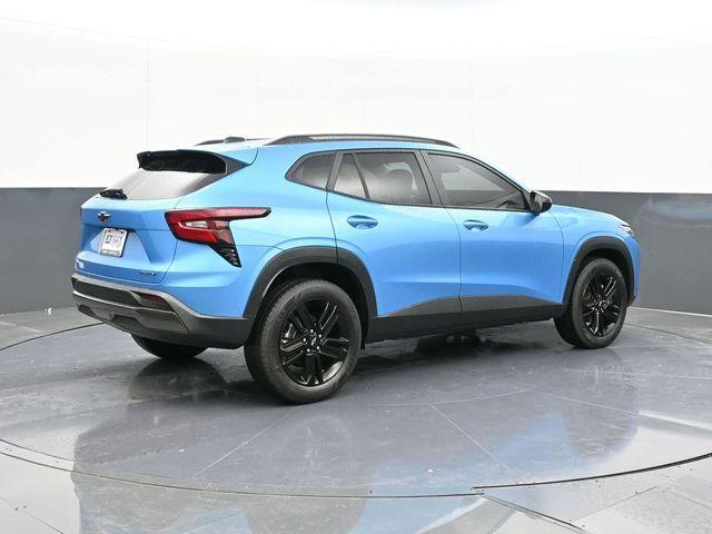 used 2025 Chevrolet Trax car, priced at $25,011