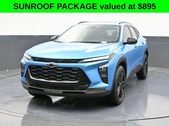 used 2025 Chevrolet Trax car, priced at $25,011