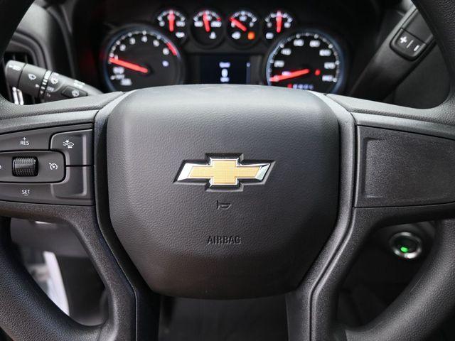 new 2025 Chevrolet Silverado 1500 car, priced at $40,080