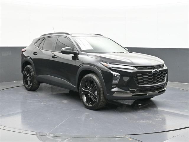 new 2025 Chevrolet Trax car, priced at $27,150