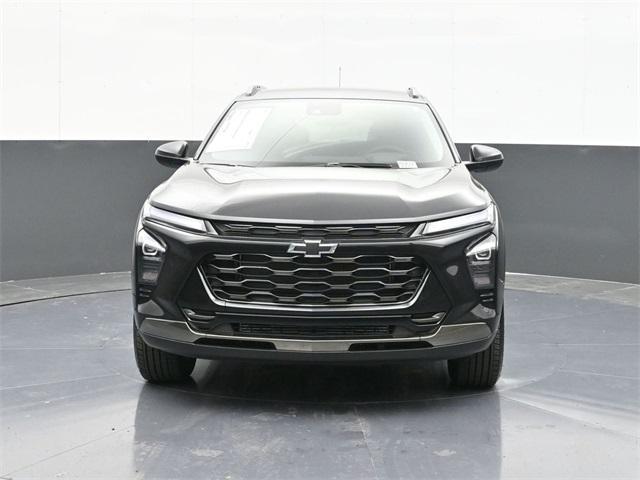 new 2025 Chevrolet Trax car, priced at $27,150