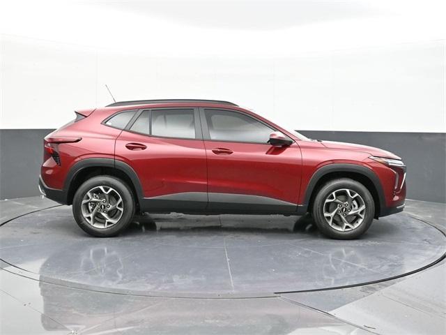 new 2025 Chevrolet Trax car, priced at $25,880