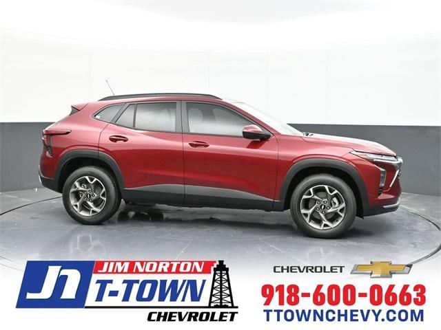 new 2025 Chevrolet Trax car, priced at $26,235