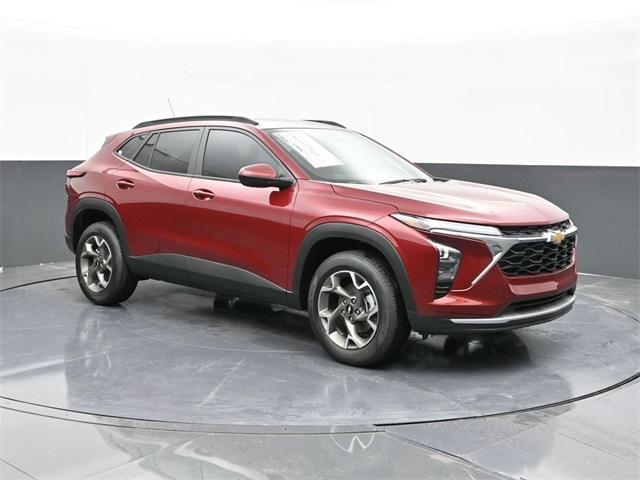 new 2025 Chevrolet Trax car, priced at $25,880