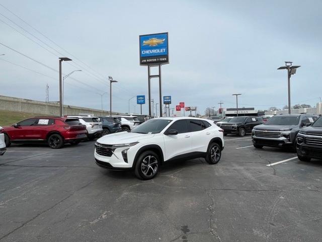 new 2025 Chevrolet Trax car, priced at $25,335