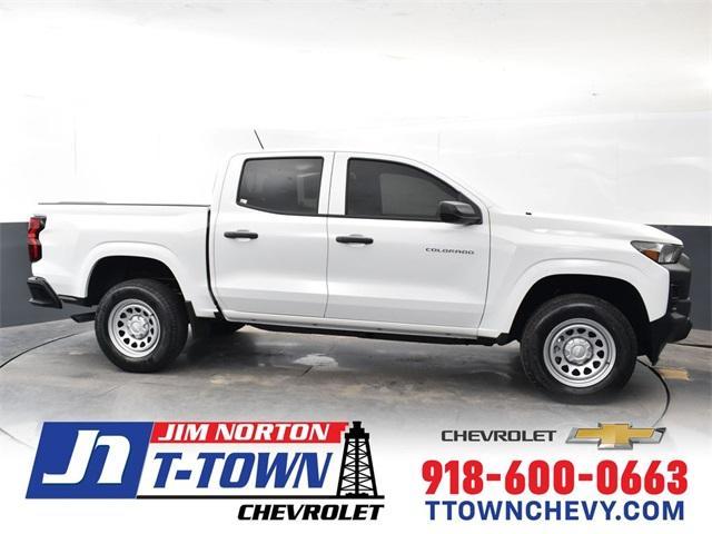 new 2024 Chevrolet Colorado car, priced at $31,400