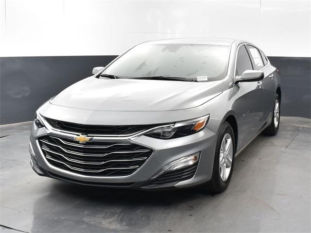 new 2025 Chevrolet Malibu car, priced at $25,995