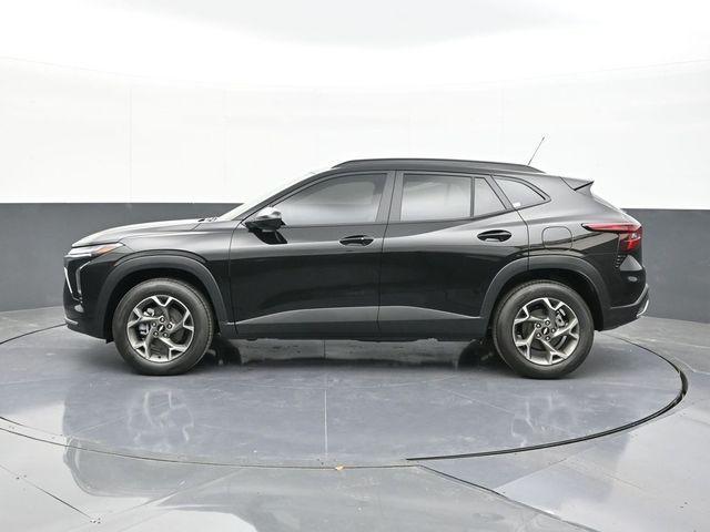 new 2025 Chevrolet Trax car, priced at $25,395