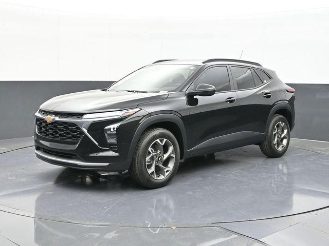 new 2025 Chevrolet Trax car, priced at $25,395