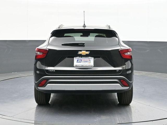 new 2025 Chevrolet Trax car, priced at $25,395