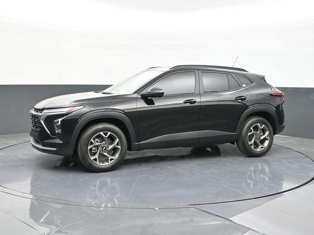new 2025 Chevrolet Trax car, priced at $25,395