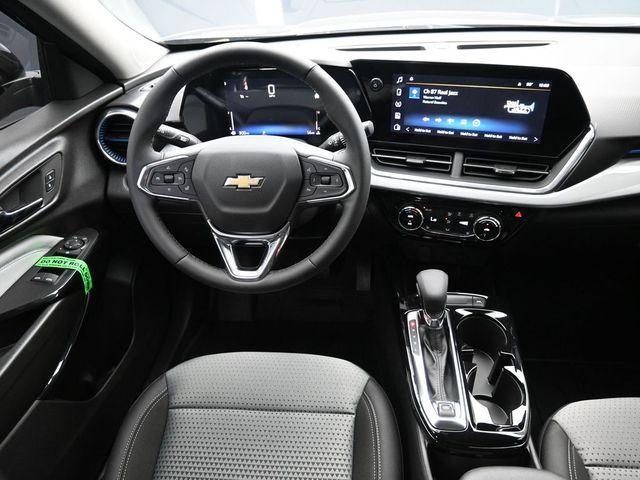 new 2025 Chevrolet Trax car, priced at $25,395