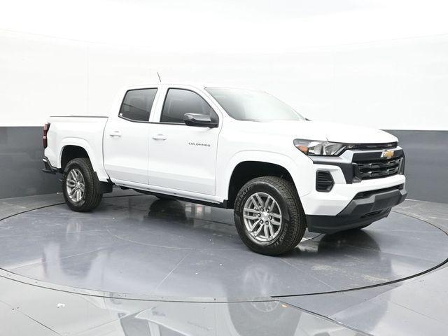 new 2025 Chevrolet Colorado car, priced at $35,095