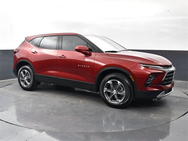 new 2025 Chevrolet Blazer car, priced at $36,900