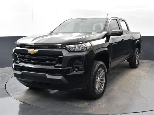 new 2024 Chevrolet Colorado car, priced at $37,100