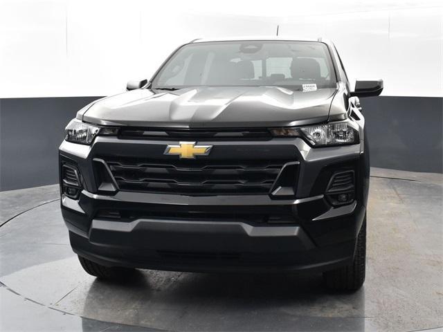 new 2024 Chevrolet Colorado car, priced at $37,100